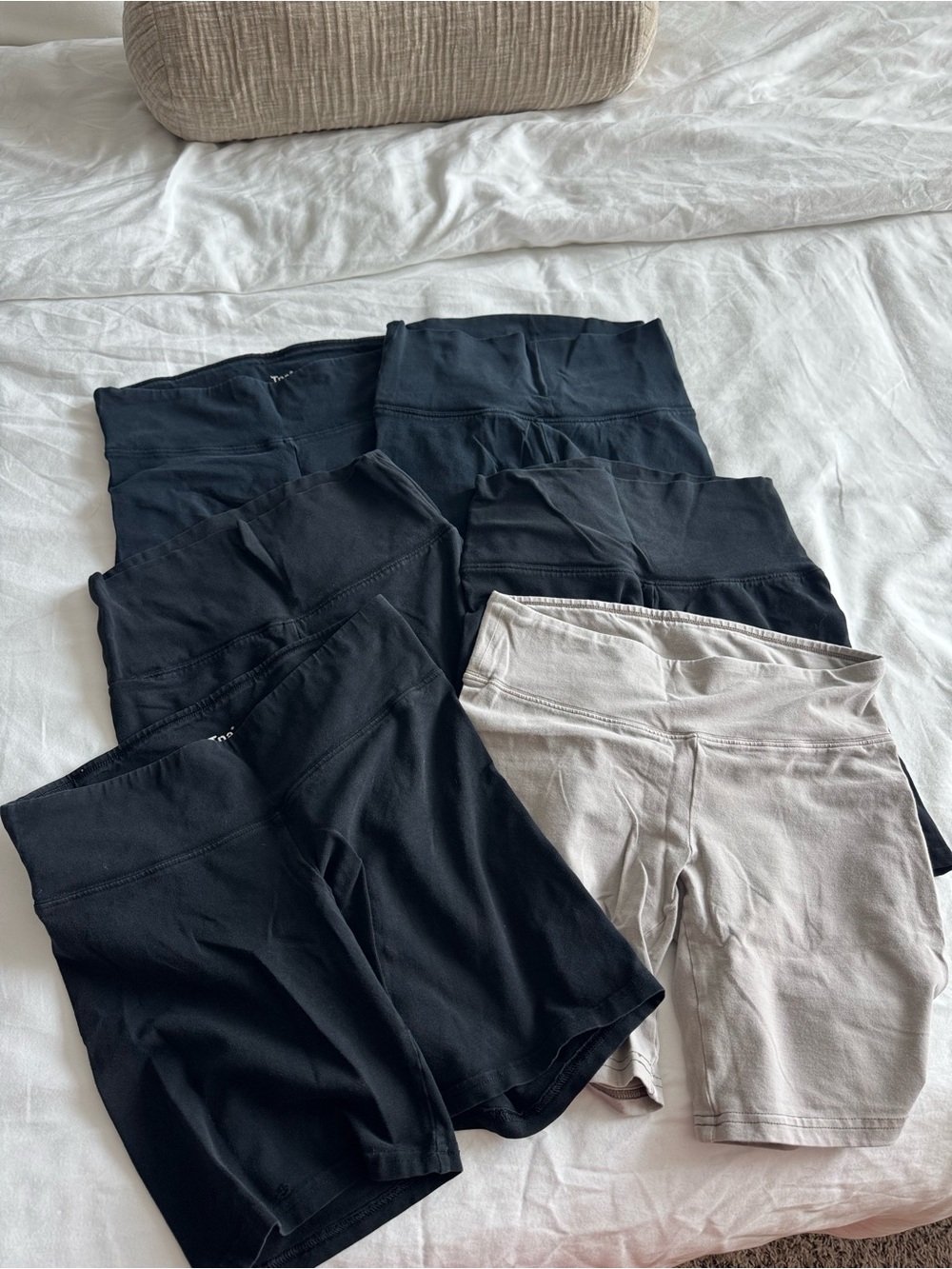 TNA Women's Bike Shorts Pack - Black & Light Beige
